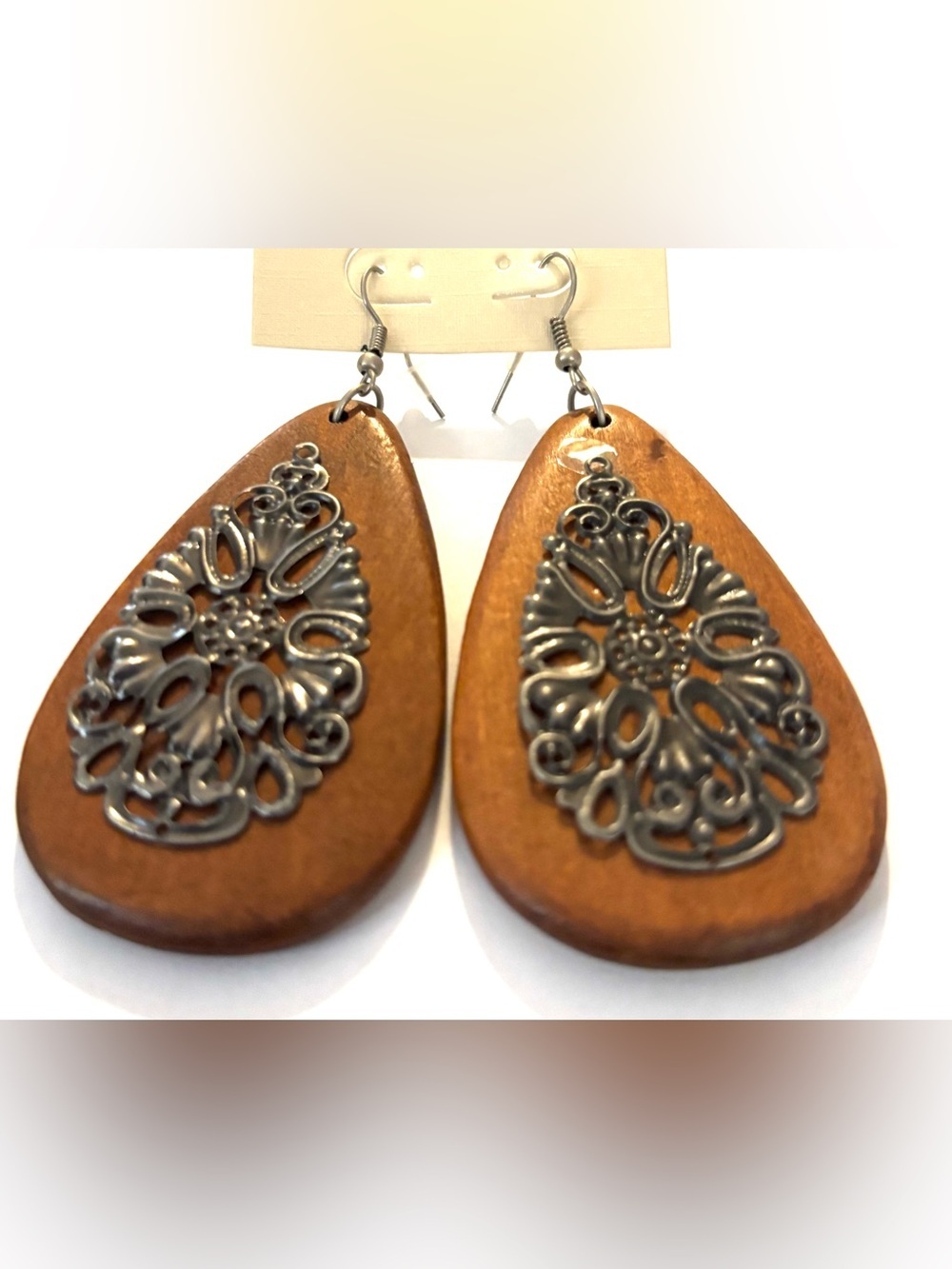 Fashion Jewelry Brown Wood Teardrop Earrings with Silver Filigree